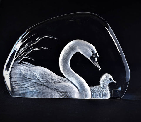 Swan and Cygnet | 33314 | Maleras Crystal Decor
