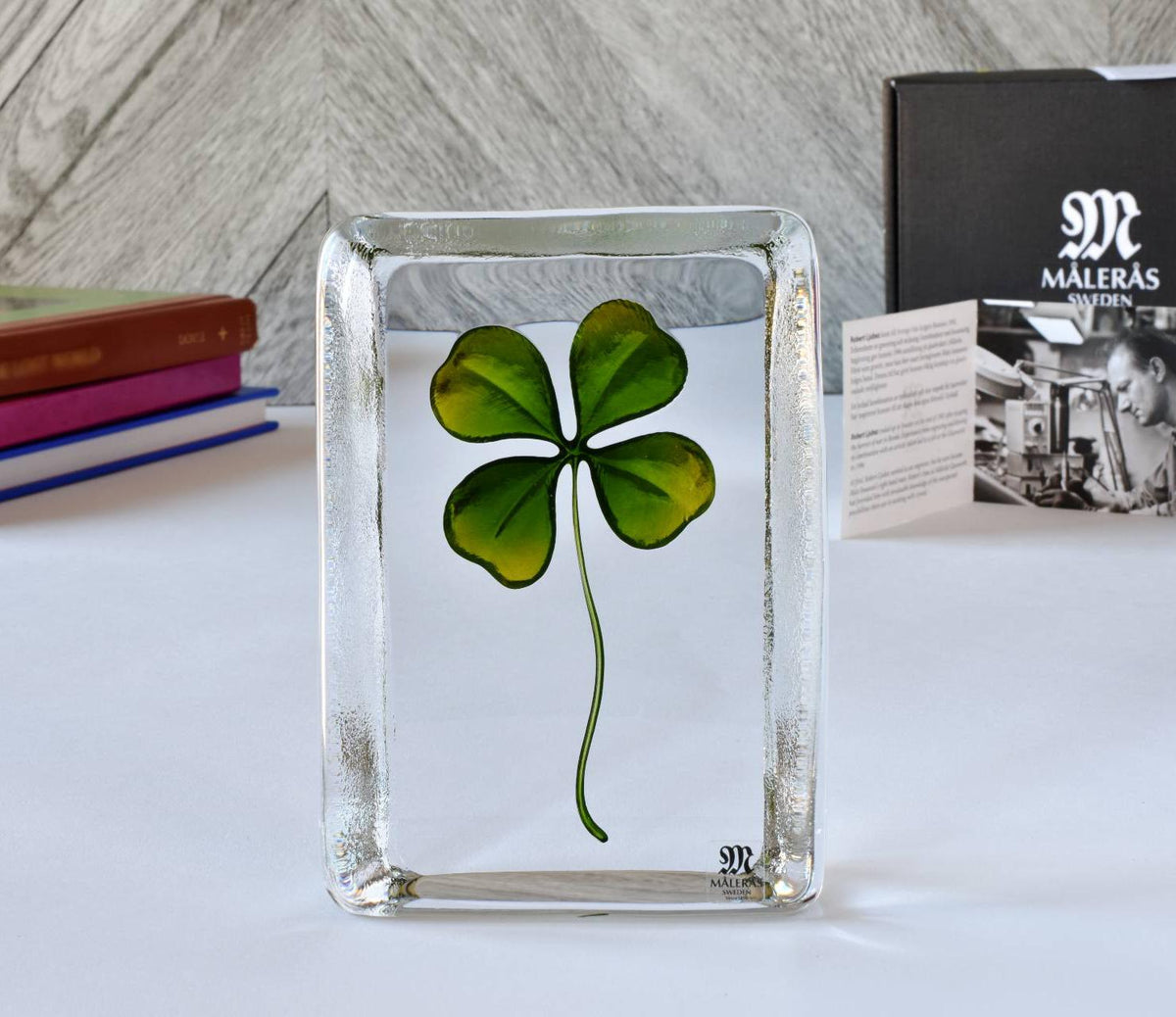 Mcmurdo four leaf clover online